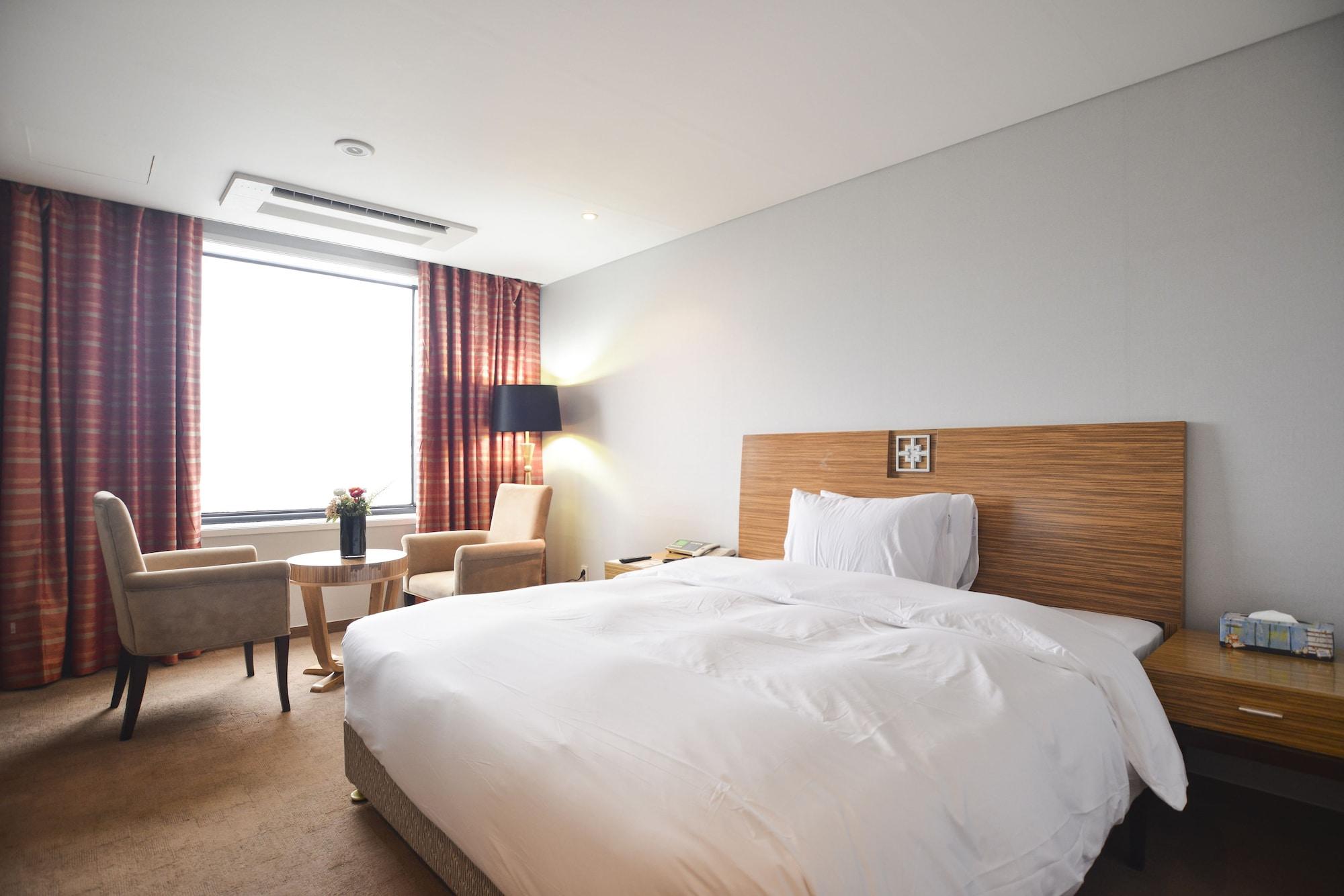 Philos Hotel Phohang Kültér fotó