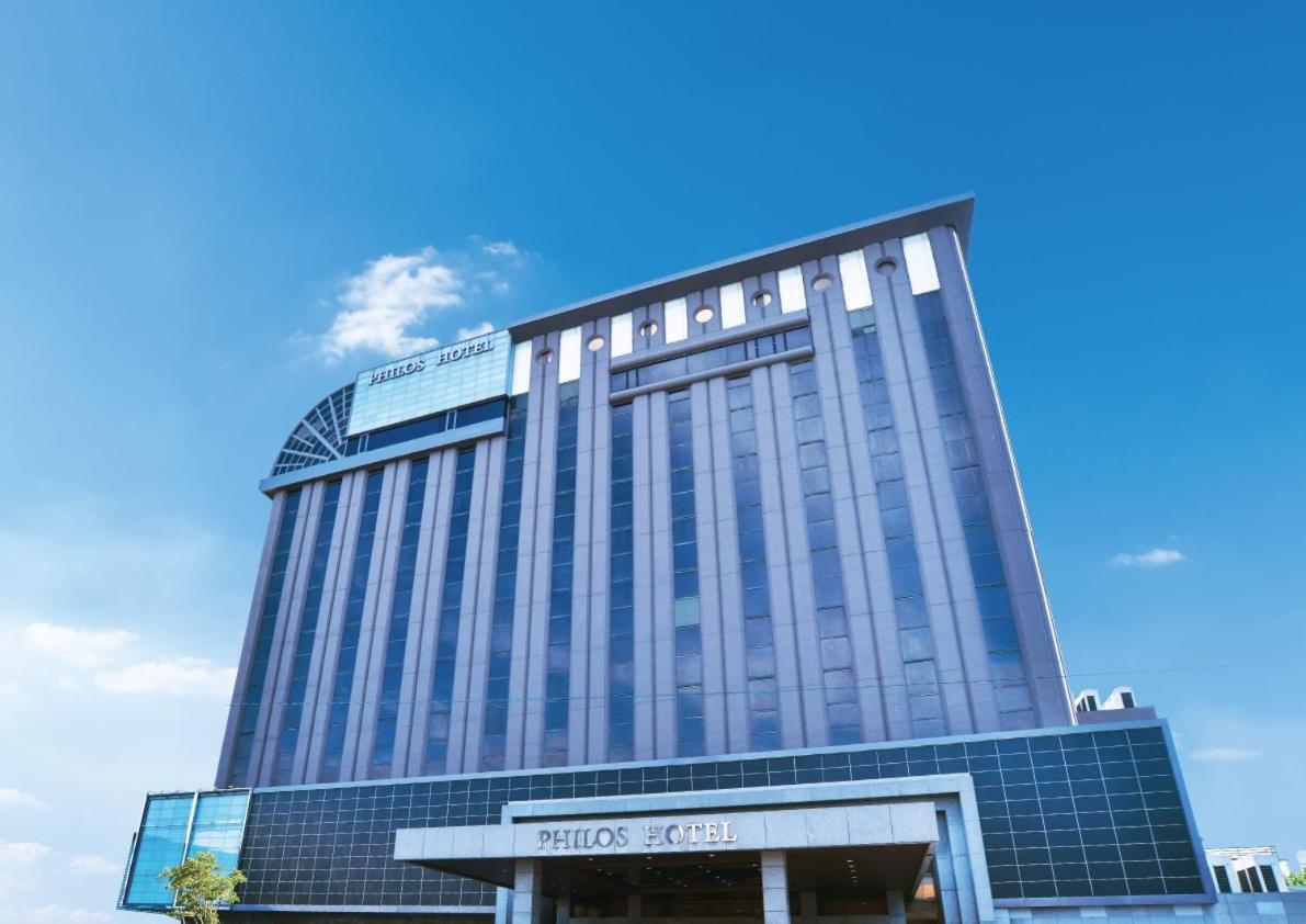 Philos Hotel Phohang Kültér fotó